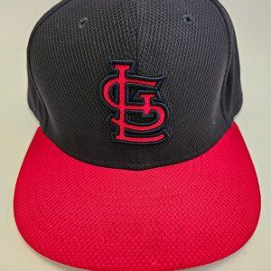 Men's St. Louis Cardinals New Era Hat - size 8